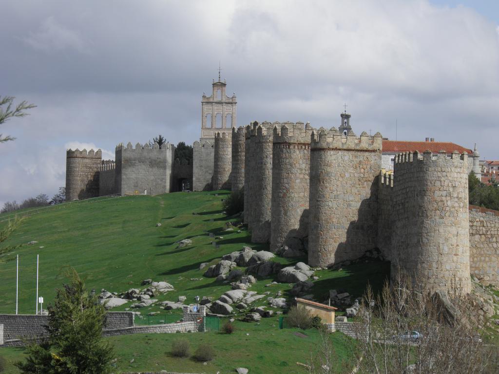 Vut Los Telares Muralla Ávila Pokoj fotografie